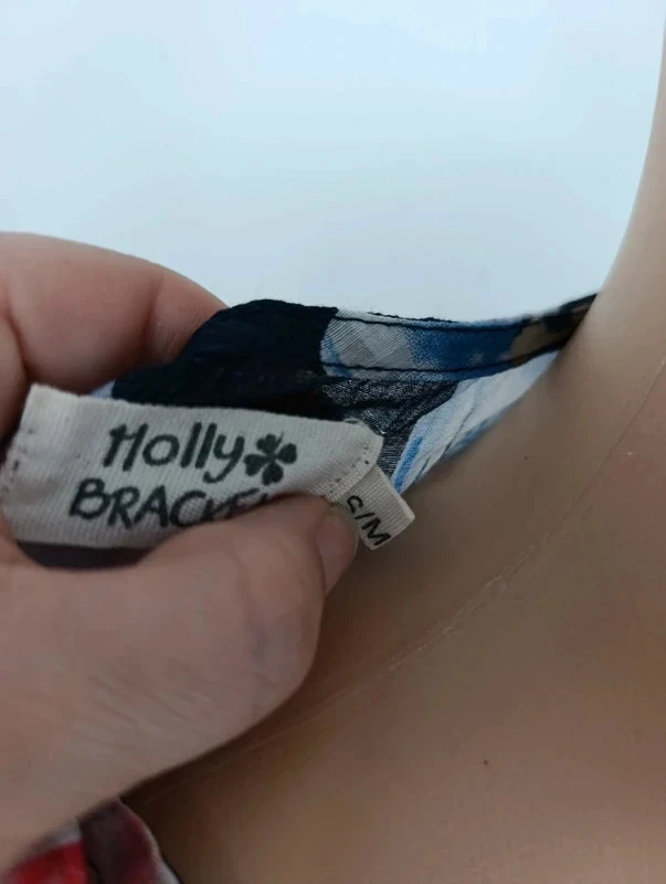 blusa túnica Molly Bracken con flores sin mangas – Talla M – Azul marino multicolor – photo 3
